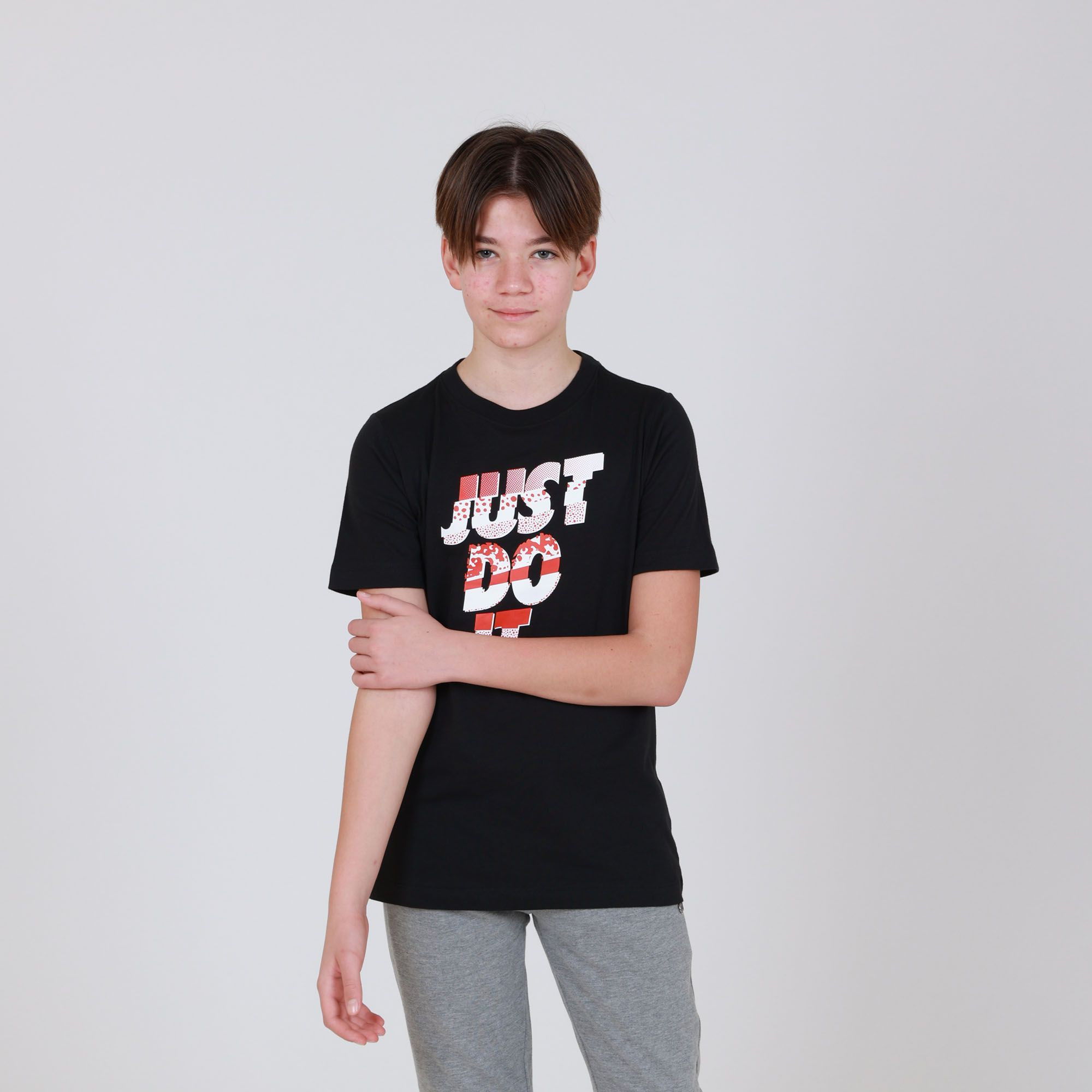 Футболка Nike U NSW TEE CORE BRANDMARK 1 DO1822-010