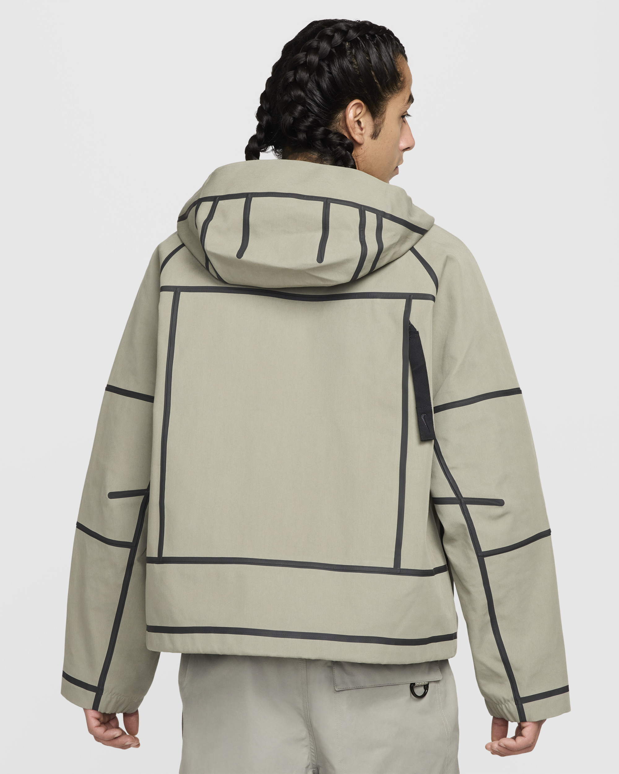 Куртка Nike Tech Storm-FIT HM9473-320