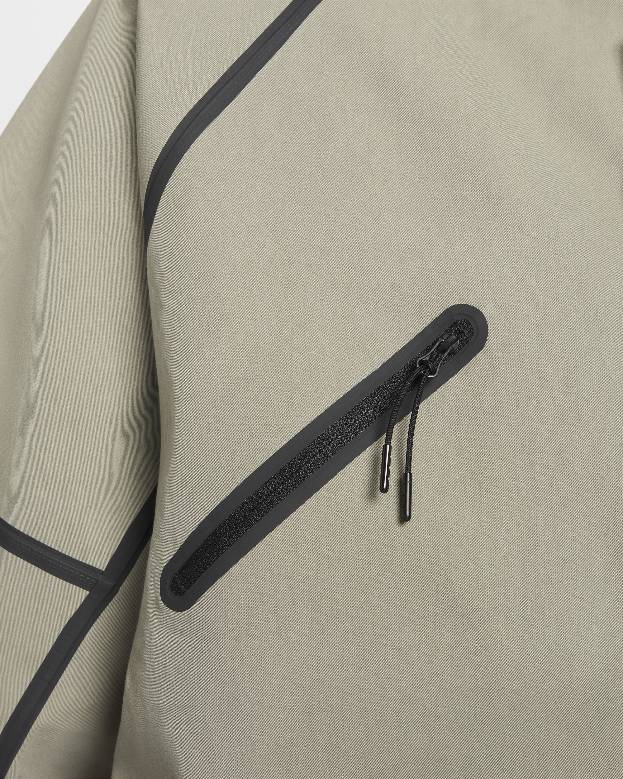 Куртка Nike Tech Storm-FIT HM9473-320