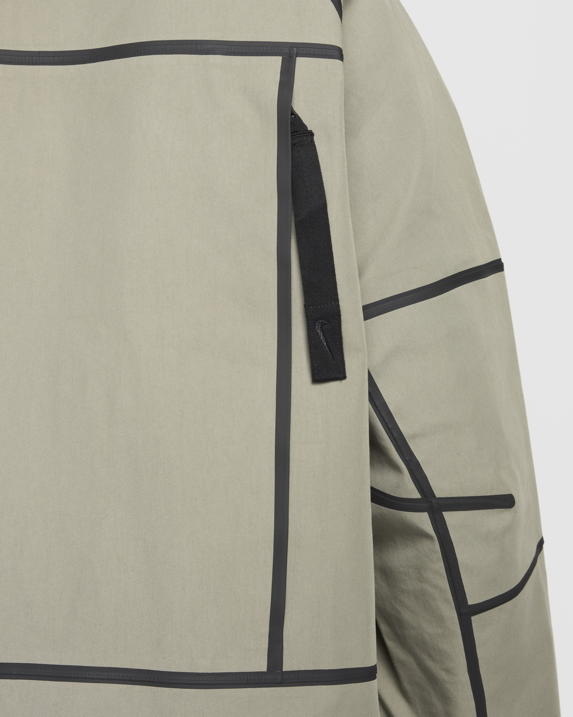 Куртка Nike Tech Storm-FIT HM9473-320