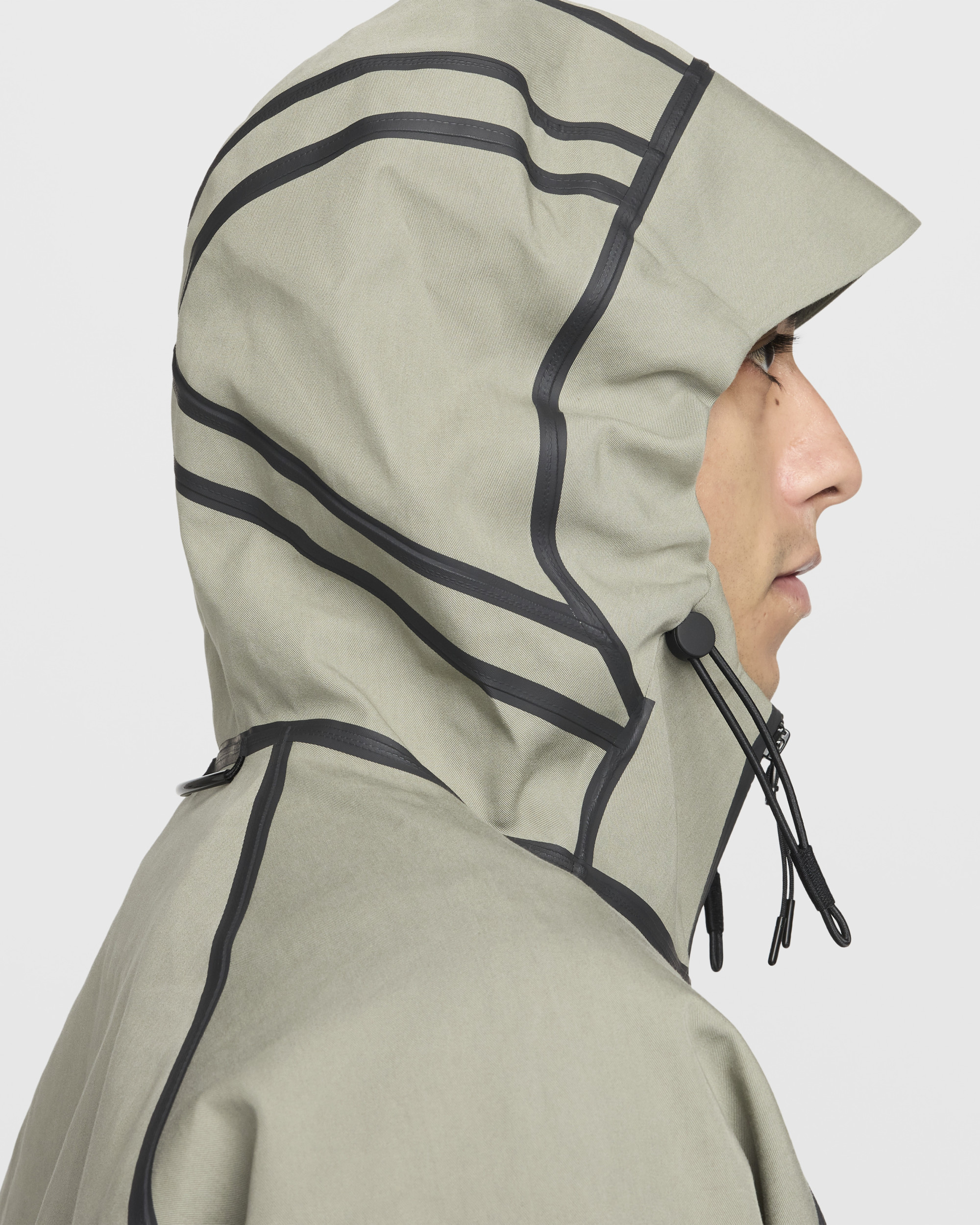 Куртка Nike Tech Storm-FIT HM9473-320