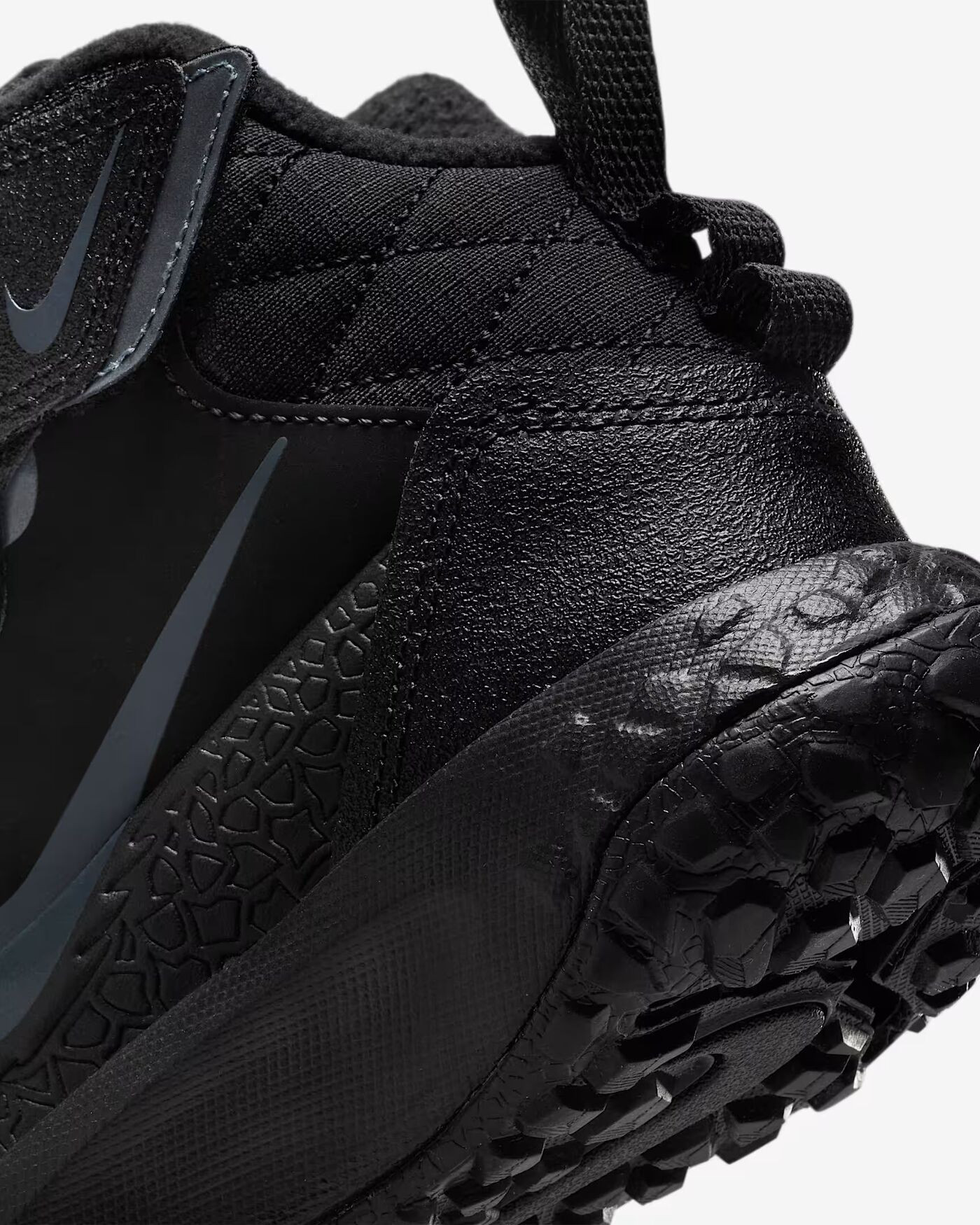 Кросівки Nike Terrascout Black FV4174-001