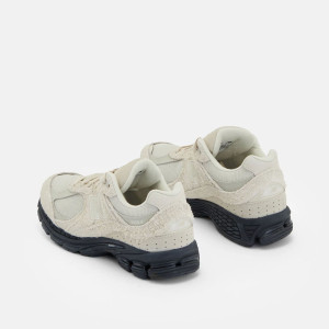 Кросівки New Balance 2002 M2002RZL