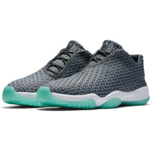 Кросівки Jordan Future Low Wolf Grey Emerald Rise 718948-006