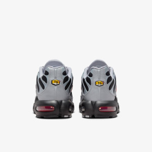 Кросівки Nike AIR MAX PLUS DM0032-011