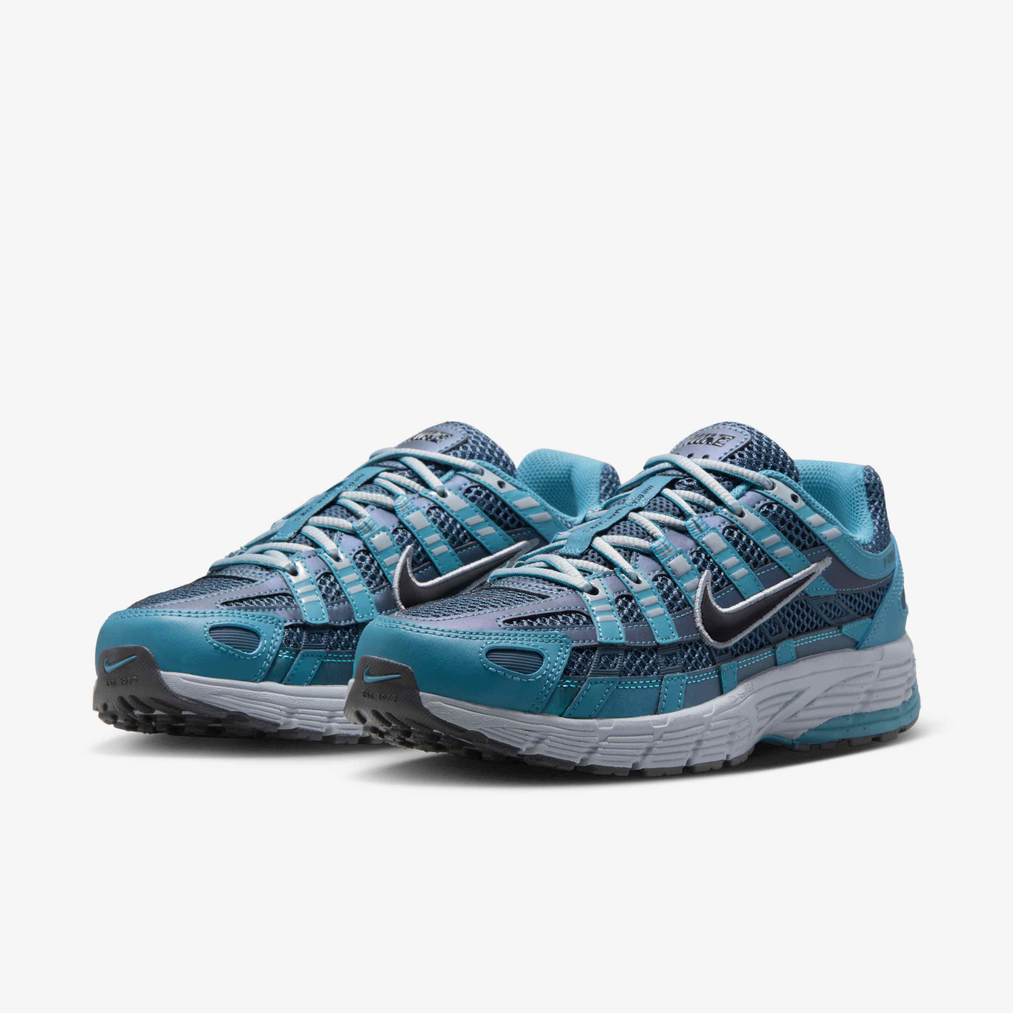 Кросівки Nike W P-6000 Se Thunder Blue IF1756-400