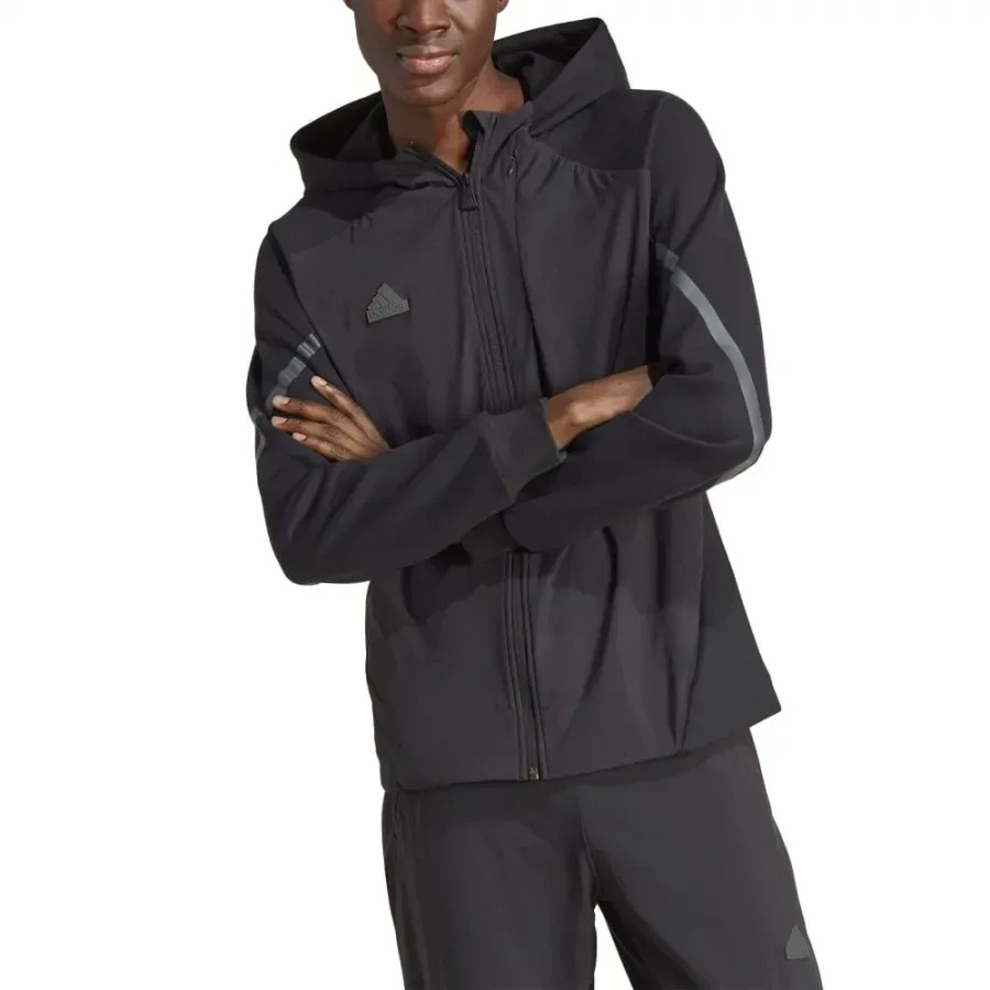 Вітровка Adidas сіра IC8038