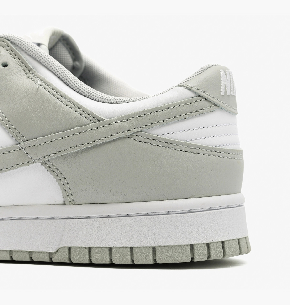 Кросівки Nike Dunk Low Grey Fog Grey/White Dd1391-103 41 DD1391-103
