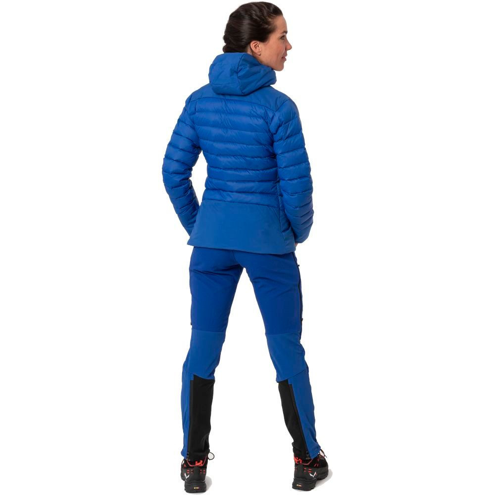 Куртка Salewa Ortles Medium 2 DWN Wms Jacket 013.012.0030