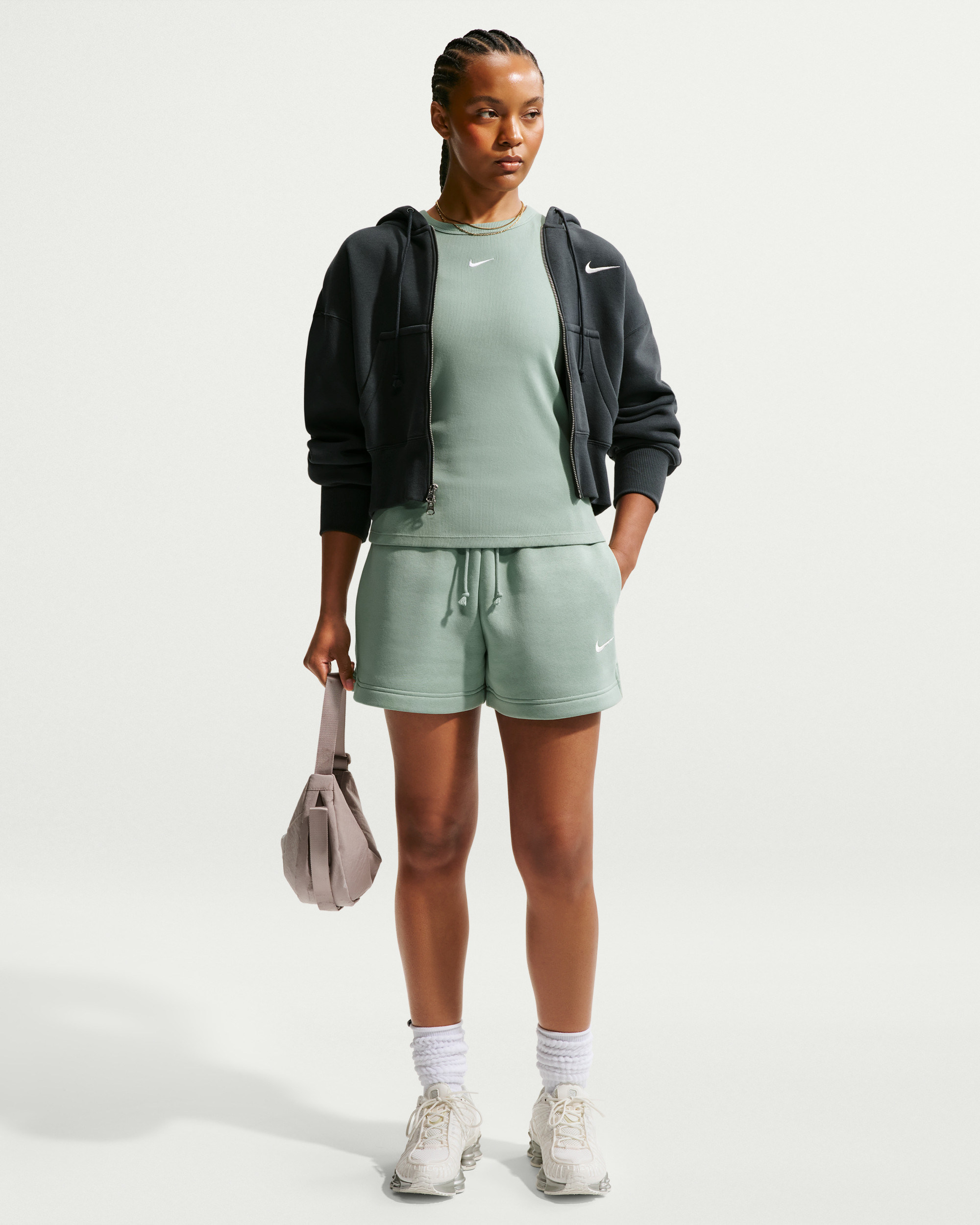 Шорти Nike W NSW PHNX FLC MR STD 4IN SHRT IH2108-007