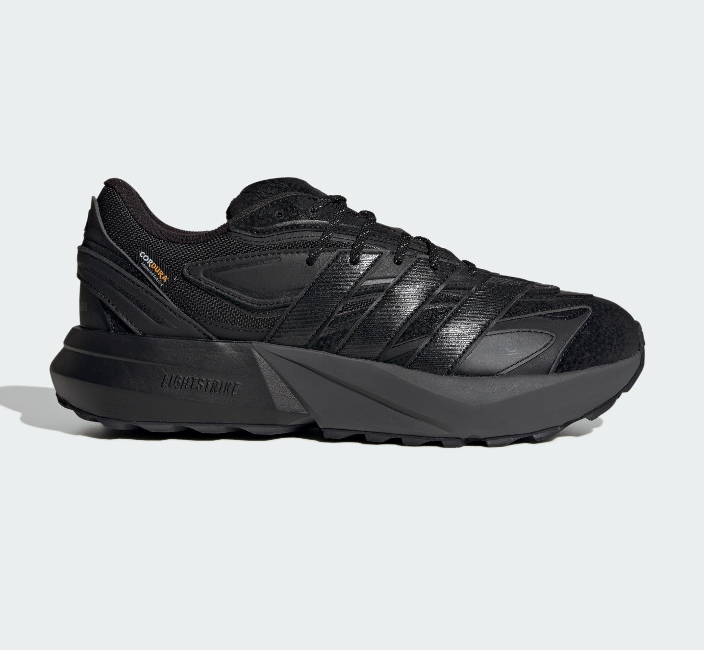 Кросівки LIGHTBLAZE ATR JP7772 Adidas 9 (43,5) Чорний JP7772