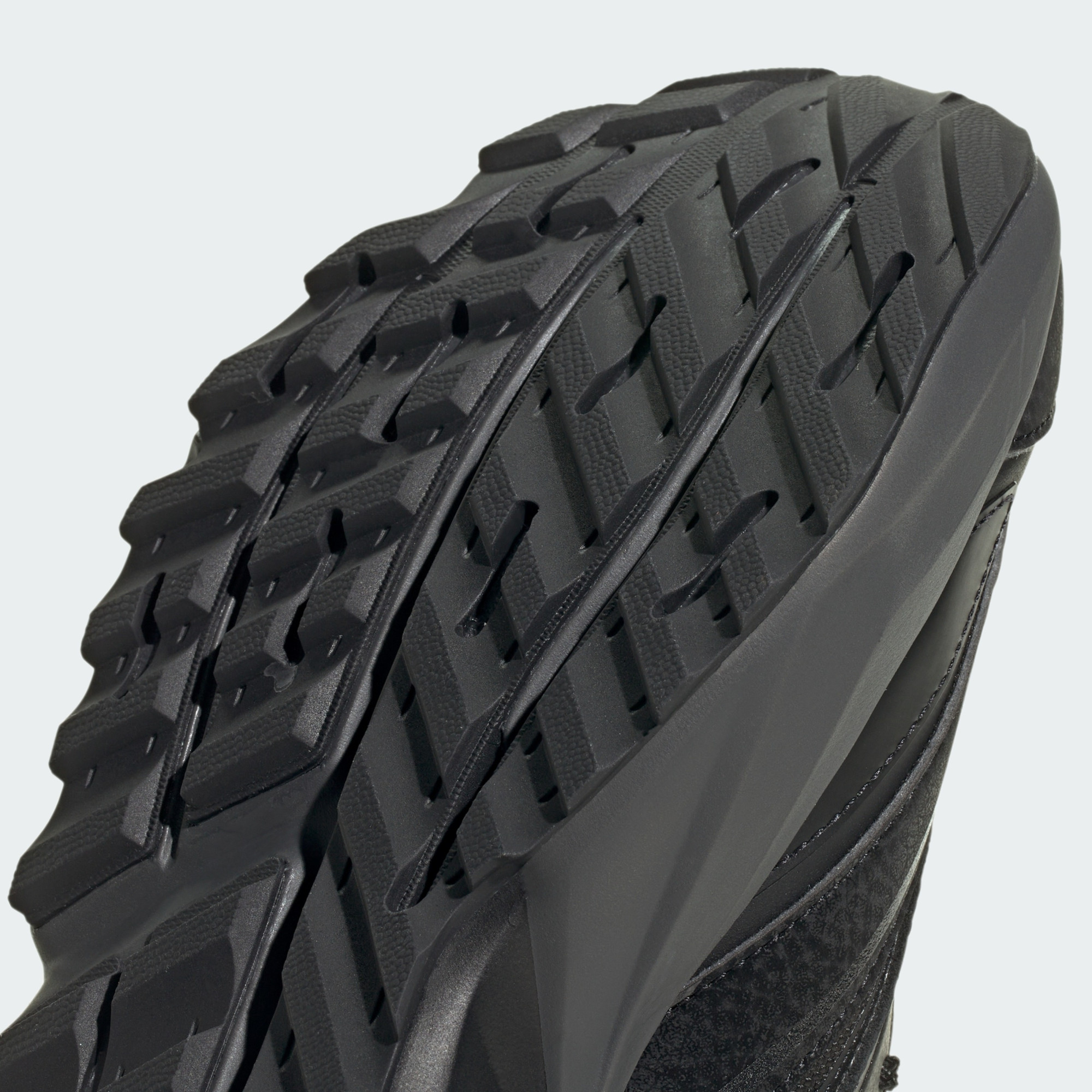 Кросівки LIGHTBLAZE ATR JP7772 Adidas 9 (43,5) Чорний JP7772