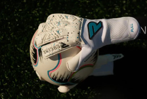 Рукавиці воротарські Redline Magnetic White Pro RLM83