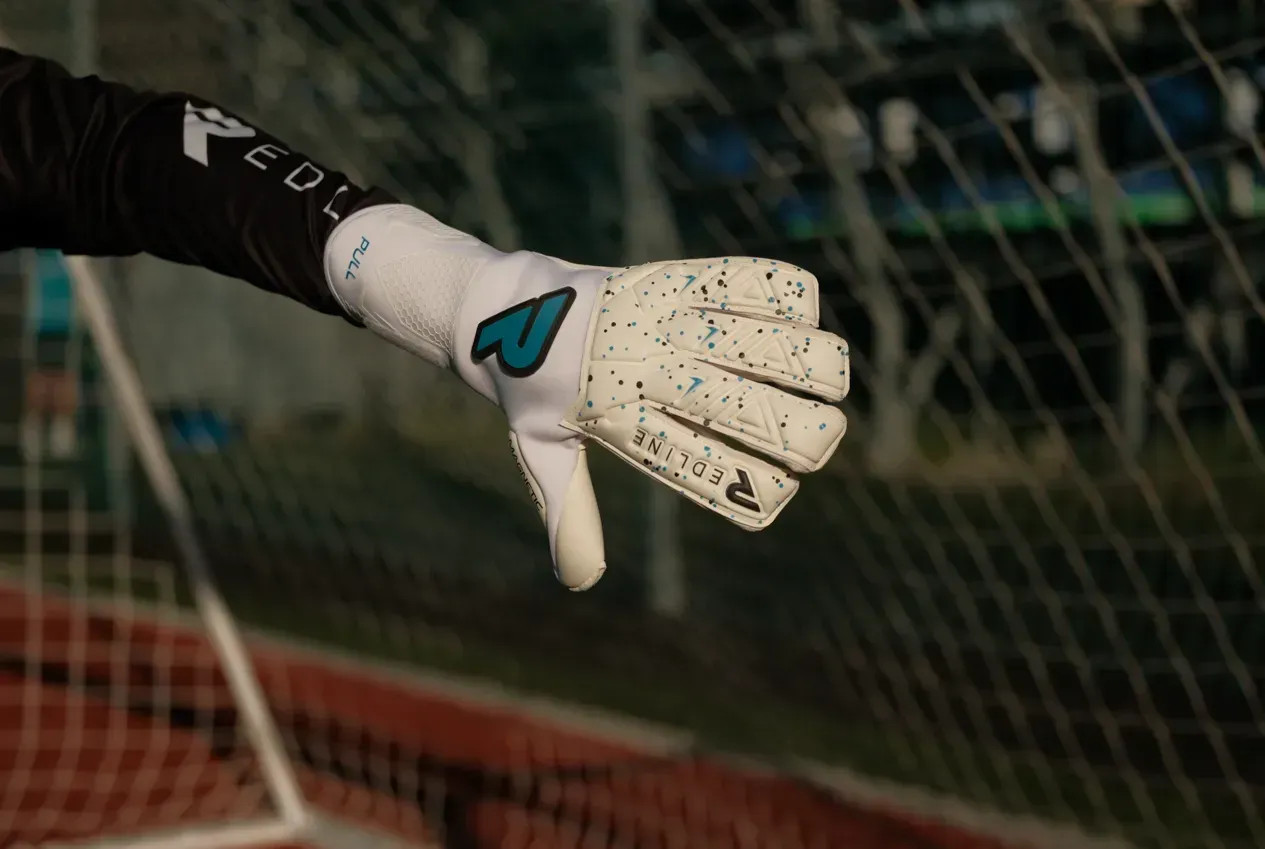 Рукавиці воротарські Redline Magnetic White Pro RLM83
