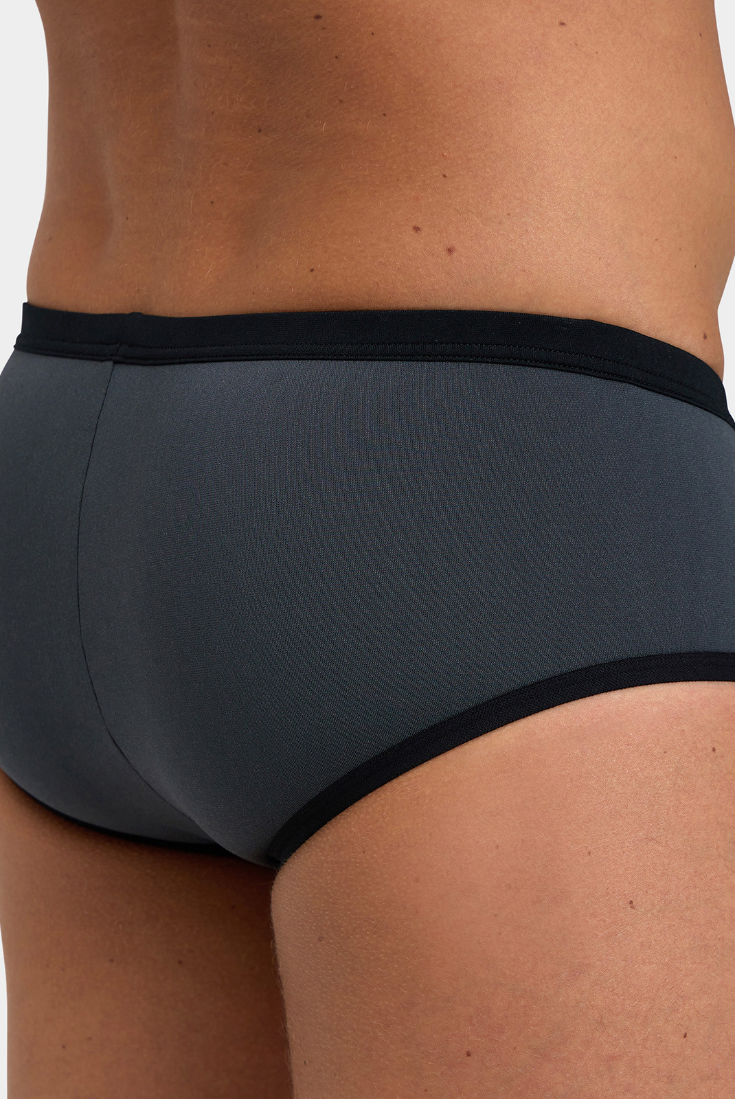 Плавки Arena ONE 12CM SWIM BRIEFS BIG LOGO 005914-551