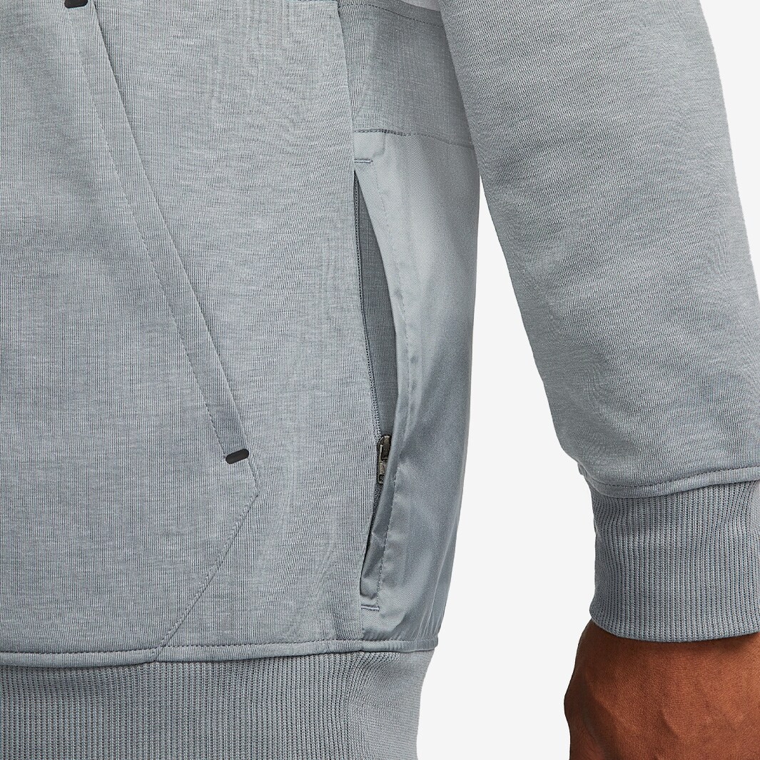 Худі чоловіче Nike Liverpool Fc Travel Fleece Grey DB7824-016