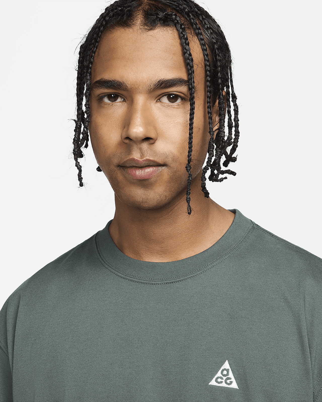 Футболка чоловіча Nike Acg Tee Green DJ3642-338