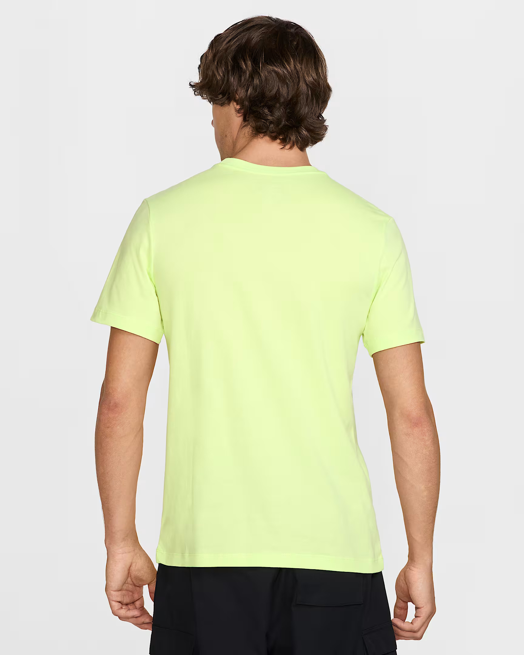 Футболка чоловіча Nike Sportswear Yellow AR5004-737