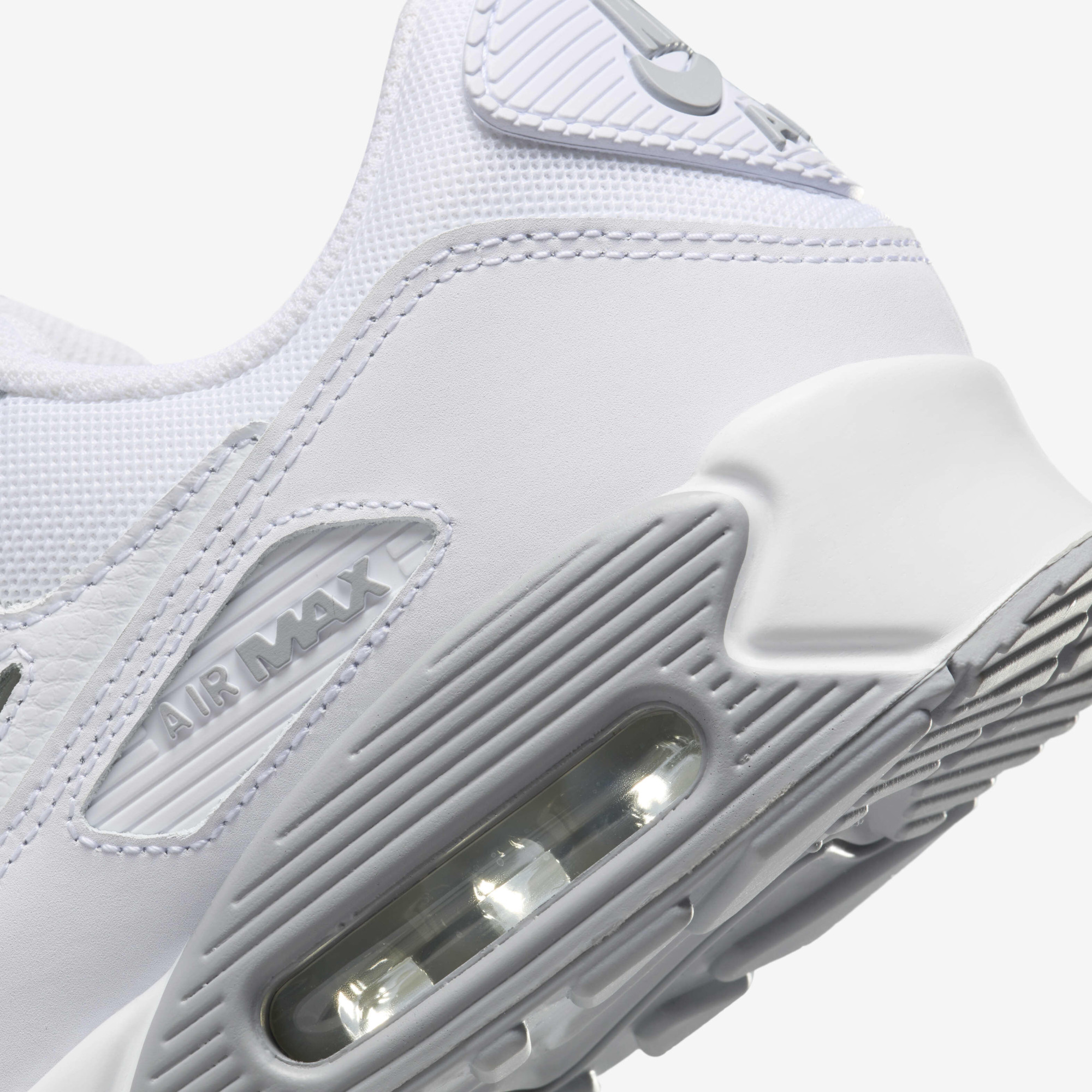 Кросівки чоловічі Nike Air Max 90 Jewel Swoosh Casual Shoes White FN8005-100