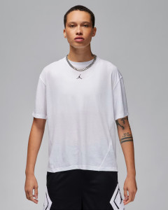 Футболка жіноча Air Jordan Sport Diamond Superior White FN5116-100