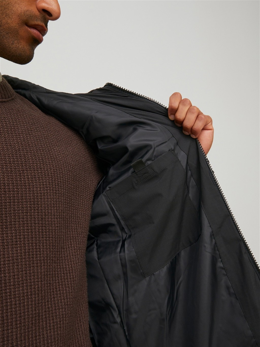 Куртка JORCOPENHAGEN LONG PUFFER LN 12215283-Black Jack&Jones L Чорний 12215283-Black