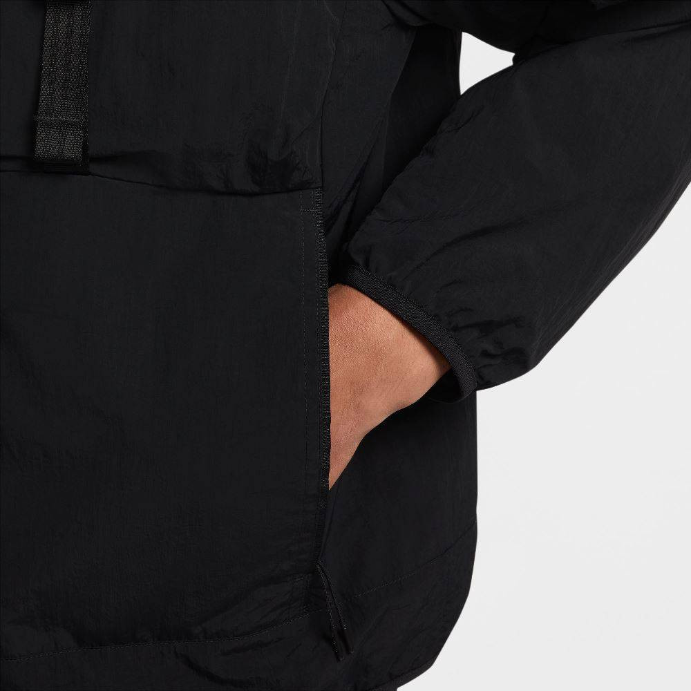 Вітровка Nike Tech Pack (чорна) FZ0750-010