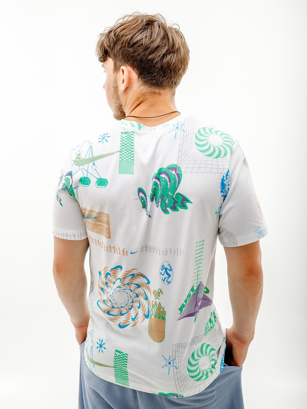 Футболка Nike M NSW TEE FESTIVAL AOP FB9780-100