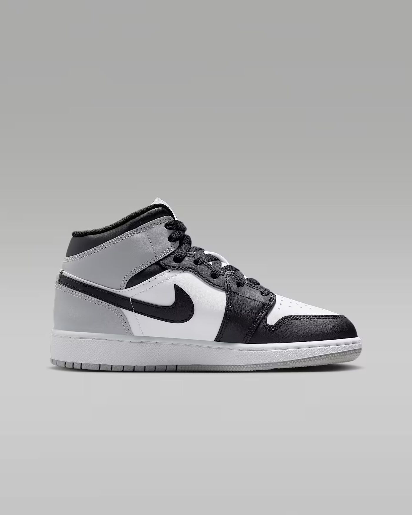 Кросівки Air Jordan 1 Mid Bg Black/White DQ8423-101