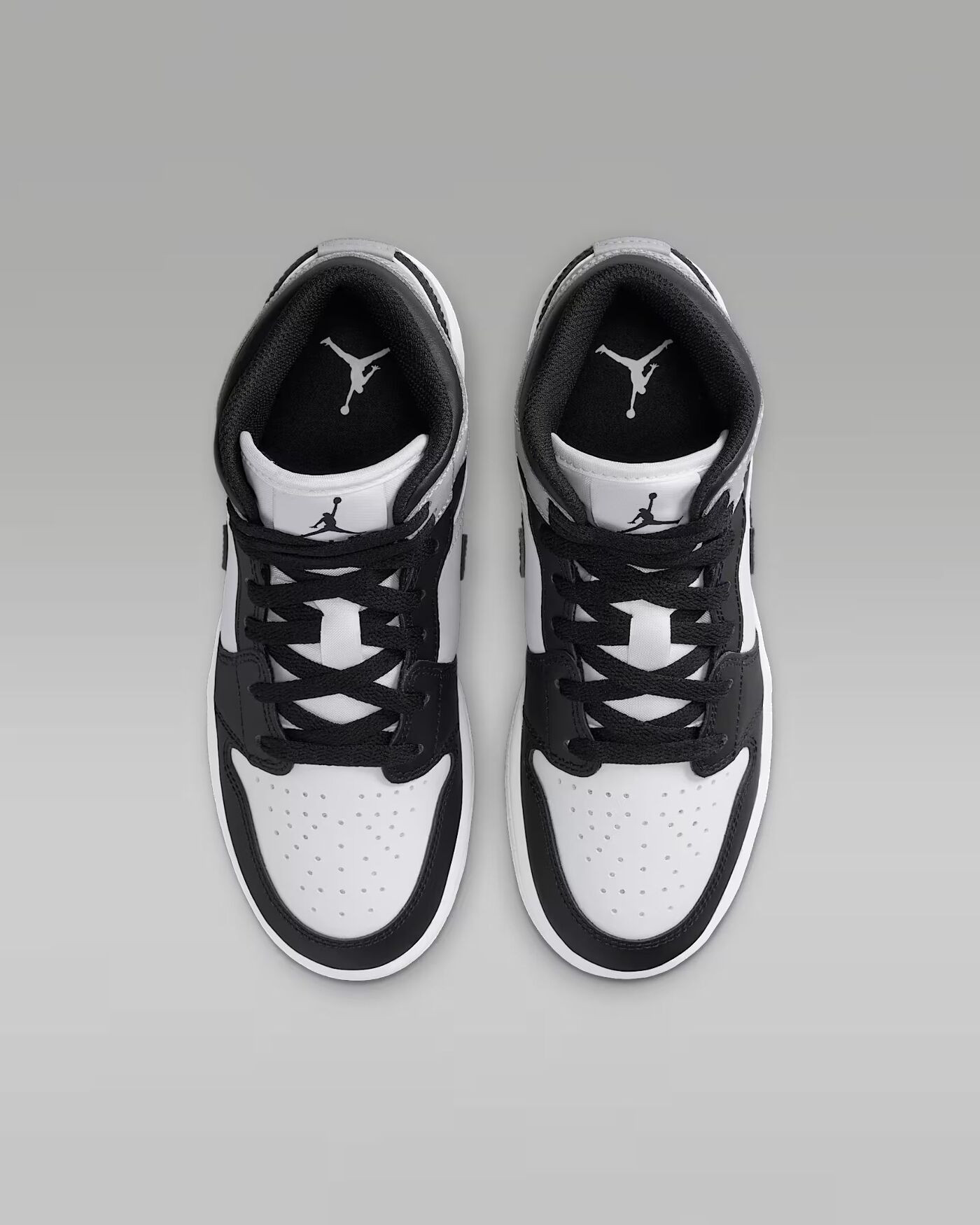 Кросівки Air Jordan 1 Mid Bg Black/White DQ8423-101