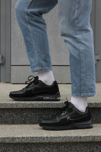 Кросівки Nike AIR MAX LTD 3 687977-020