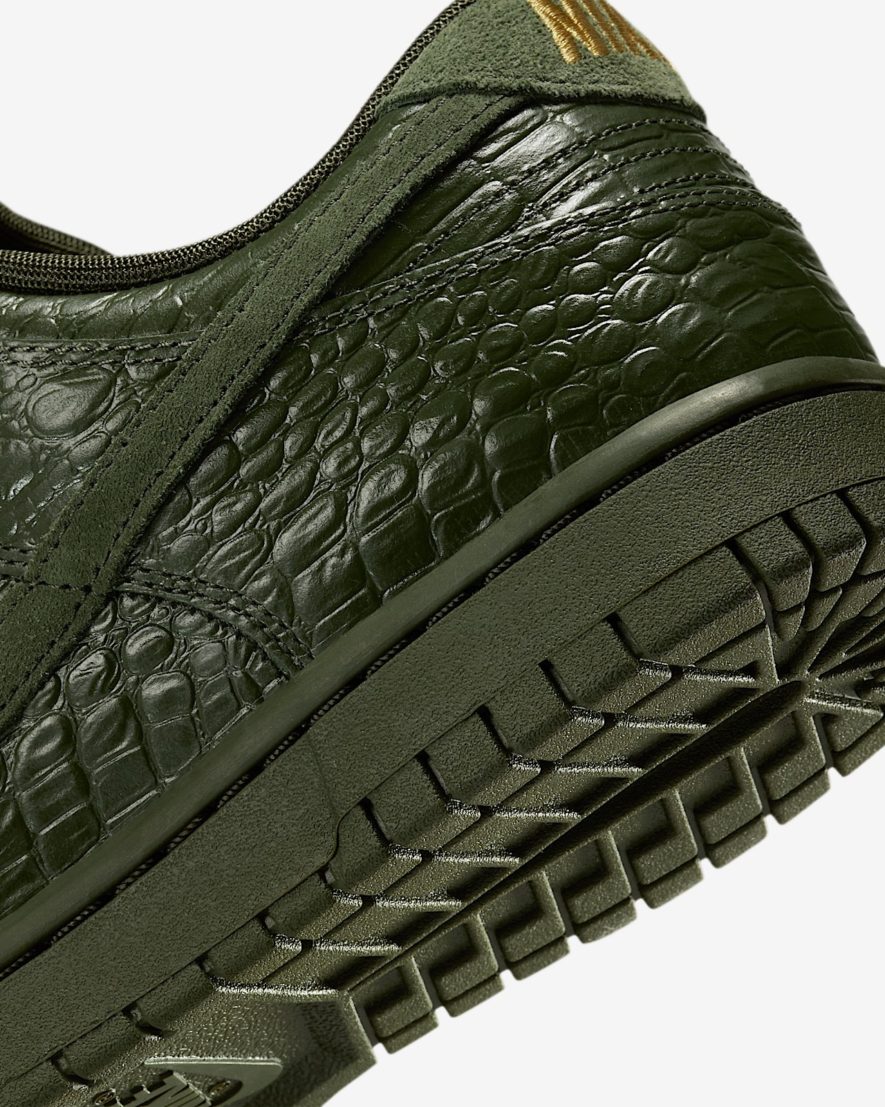 Кросівки Nike W DUNK LOW SS HV4388-300