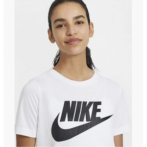 Футболка Nike T-Shirt Sportswear Essential AT5464-100