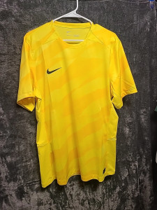 Футболка DZ4553-010 NIKE DZ4553-010