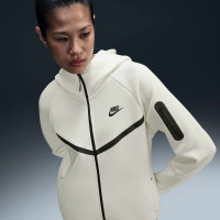 Толстовка Nike Sportswear Tech Fleece Windrunner Beige HV6747-110