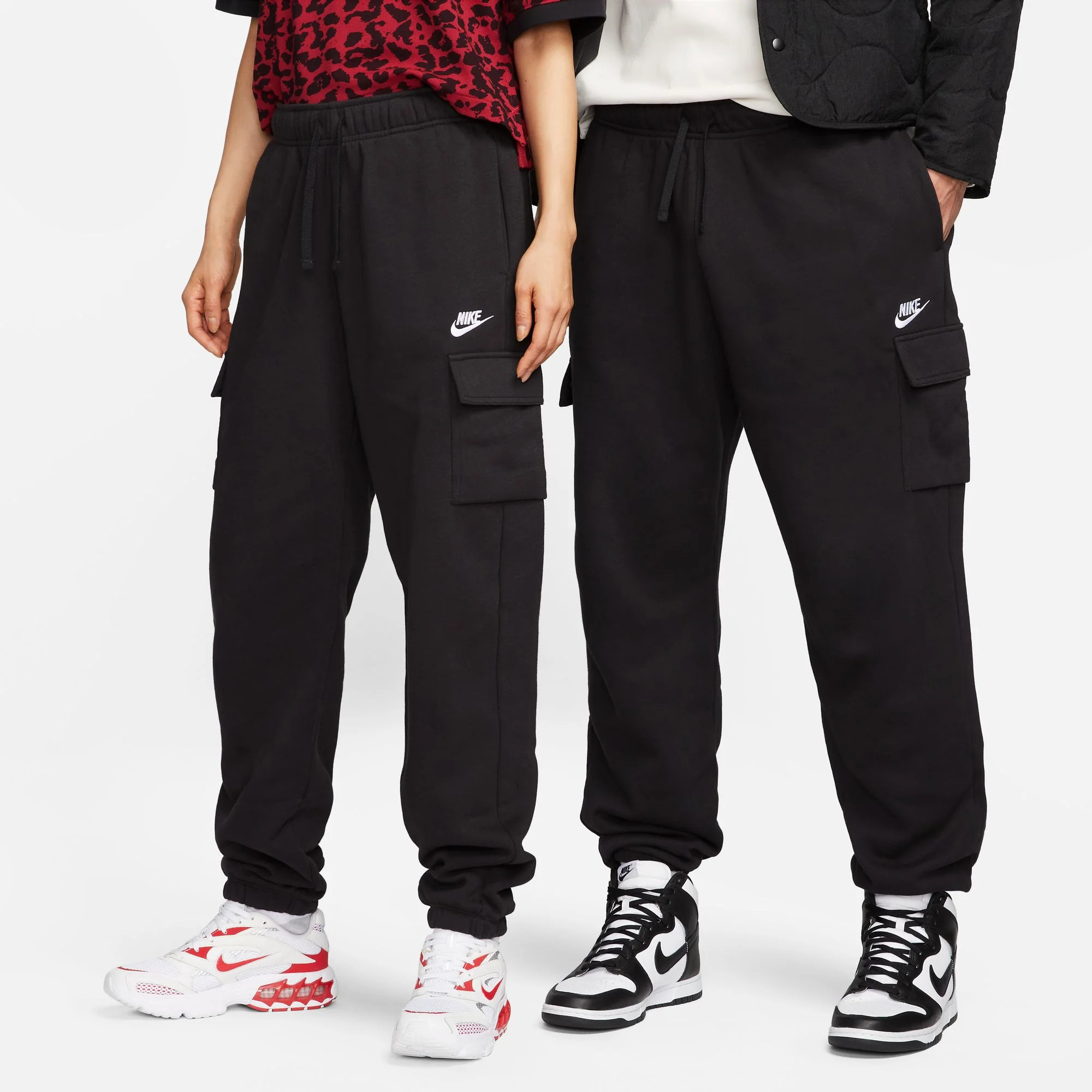 Штани Nike Nsw Club Fleece Cargo Pants Black DQ5196-010