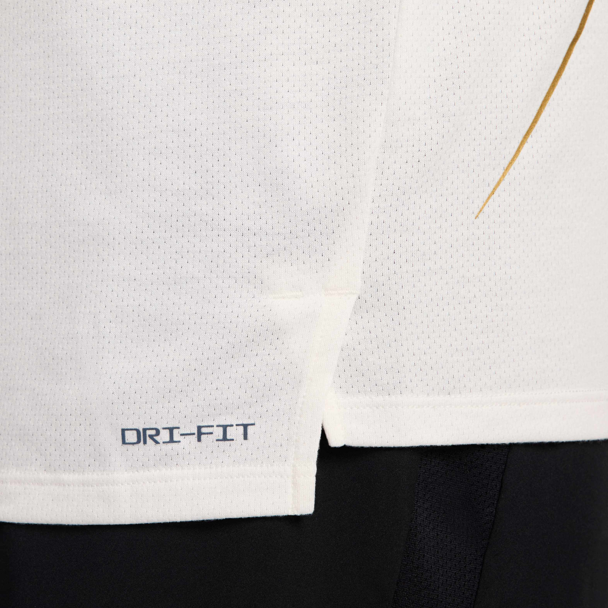 Футболка чоловіча Nike Dri-Fit White HJ3534-133