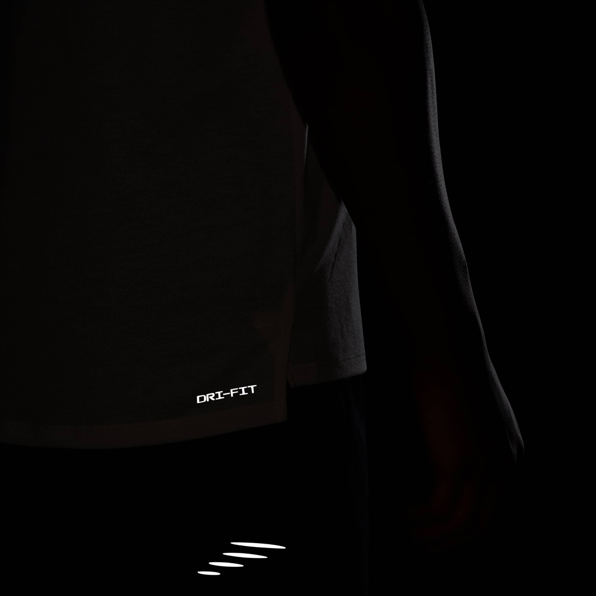 Футболка чоловіча Nike Dri-Fit White HJ3534-133