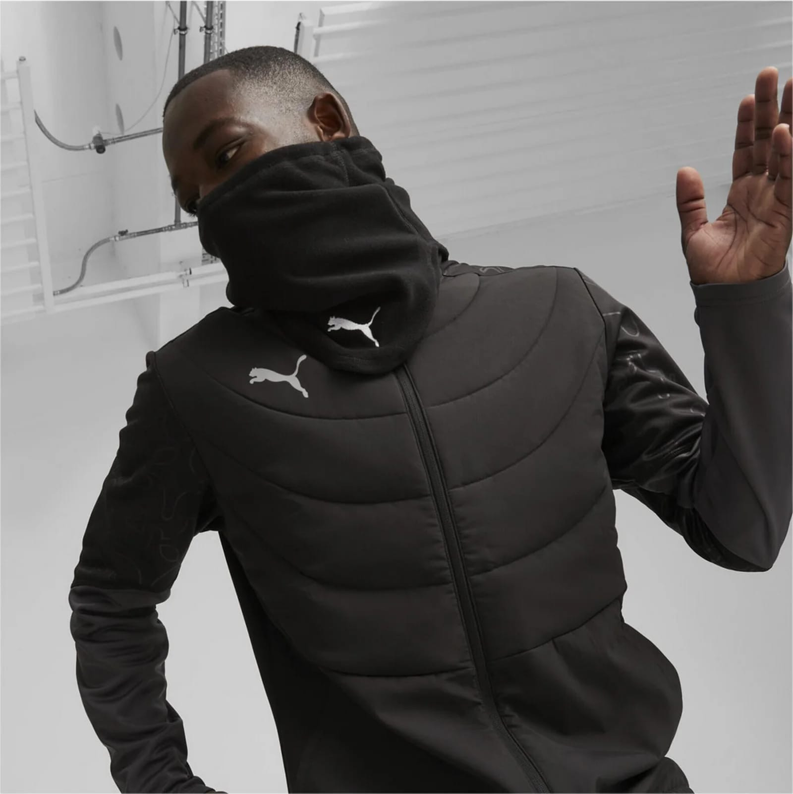 Баф Puma indWINTERIZED Neck Warmer чорний One Size (054386-01) 054386-01