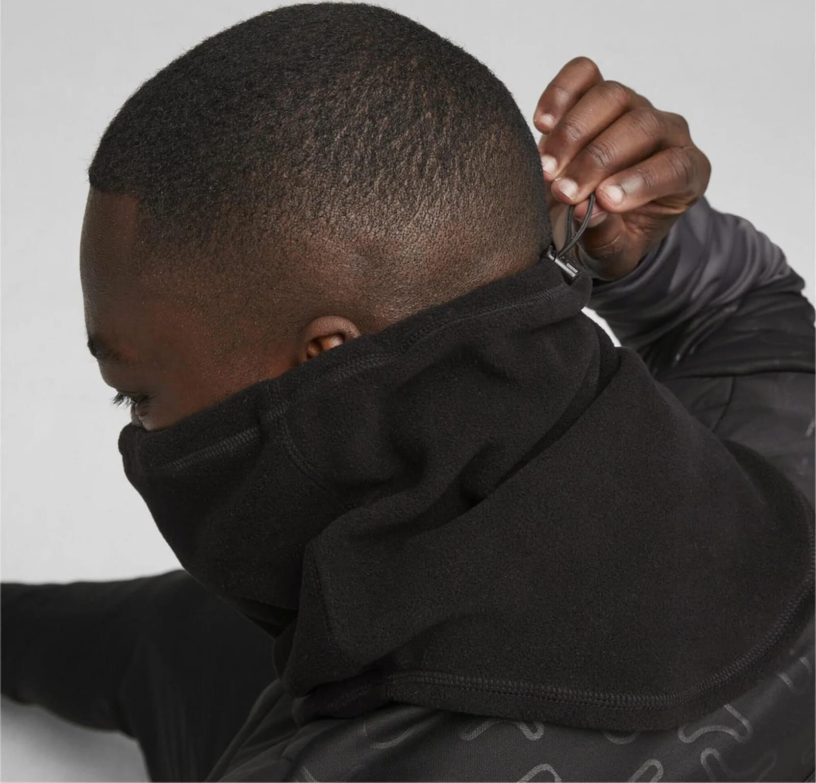 Баф Puma indWINTERIZED Neck Warmer чорний One Size (054386-01) 054386-01