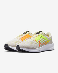 Кросівки бігові Nike Pegasus 40 DV3853-101 DV3853-101