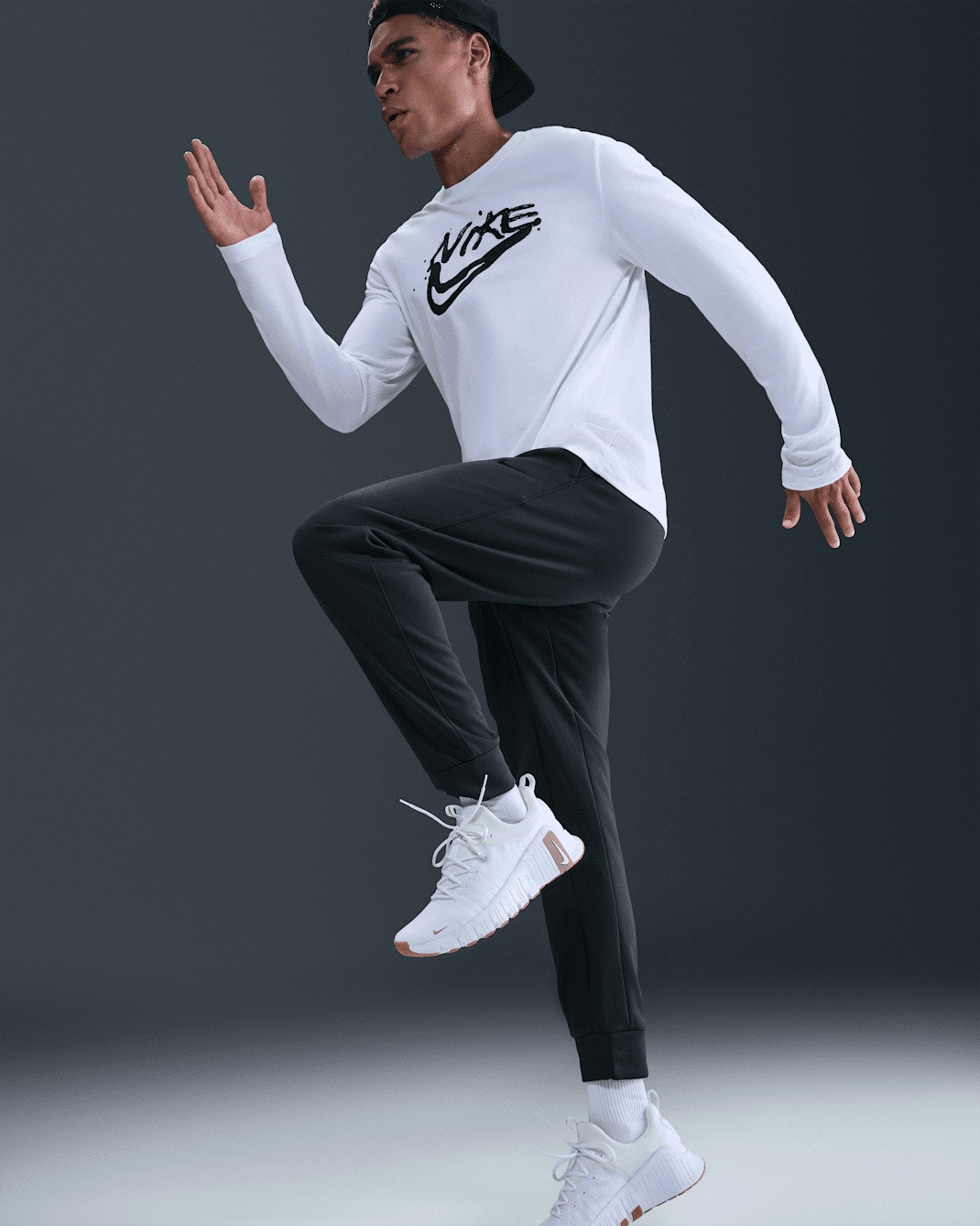 Штани Nike Therma-Fit Tapered Pant DQ5405-390