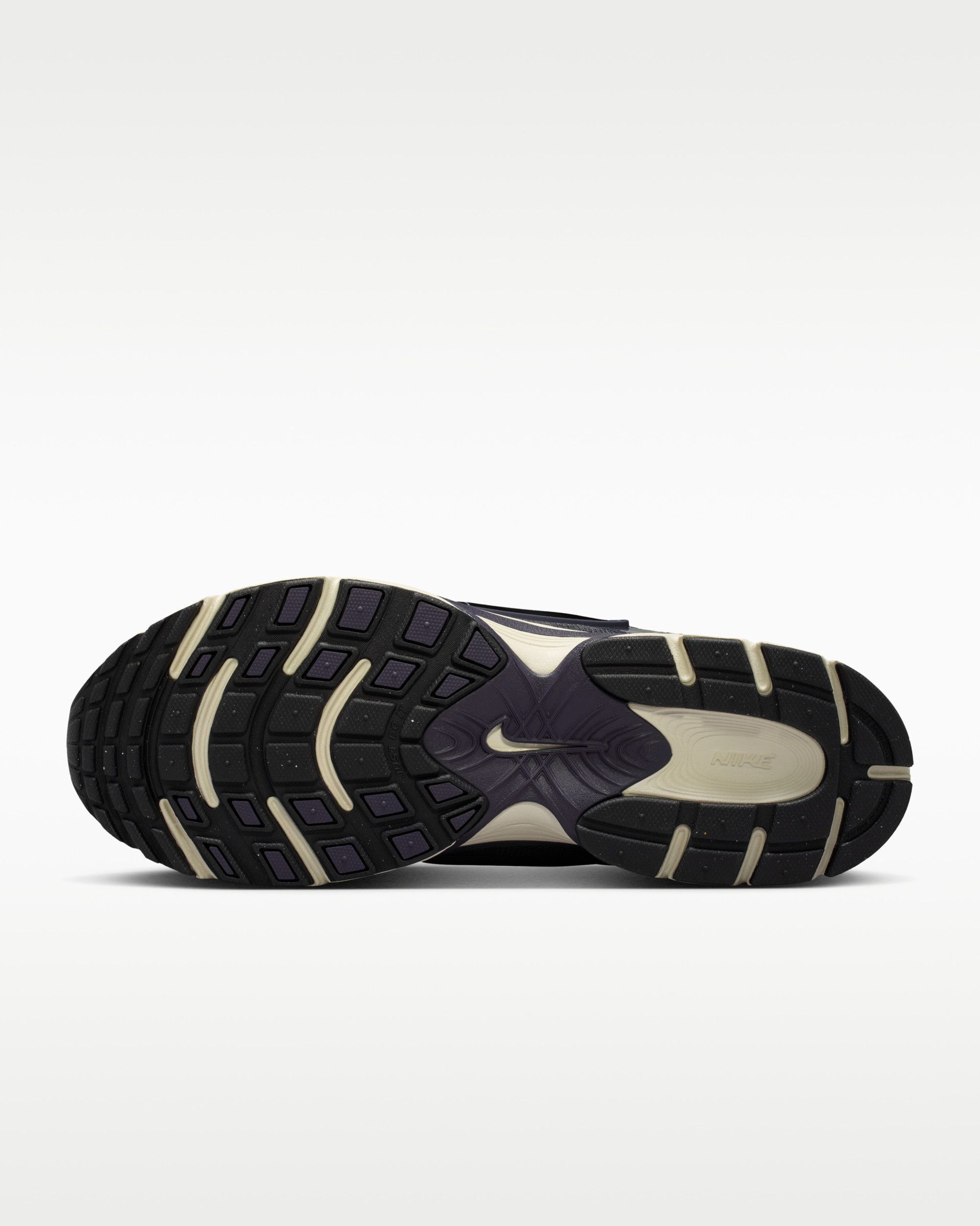 Кросівки Nike V5 RNR HJ5228-013