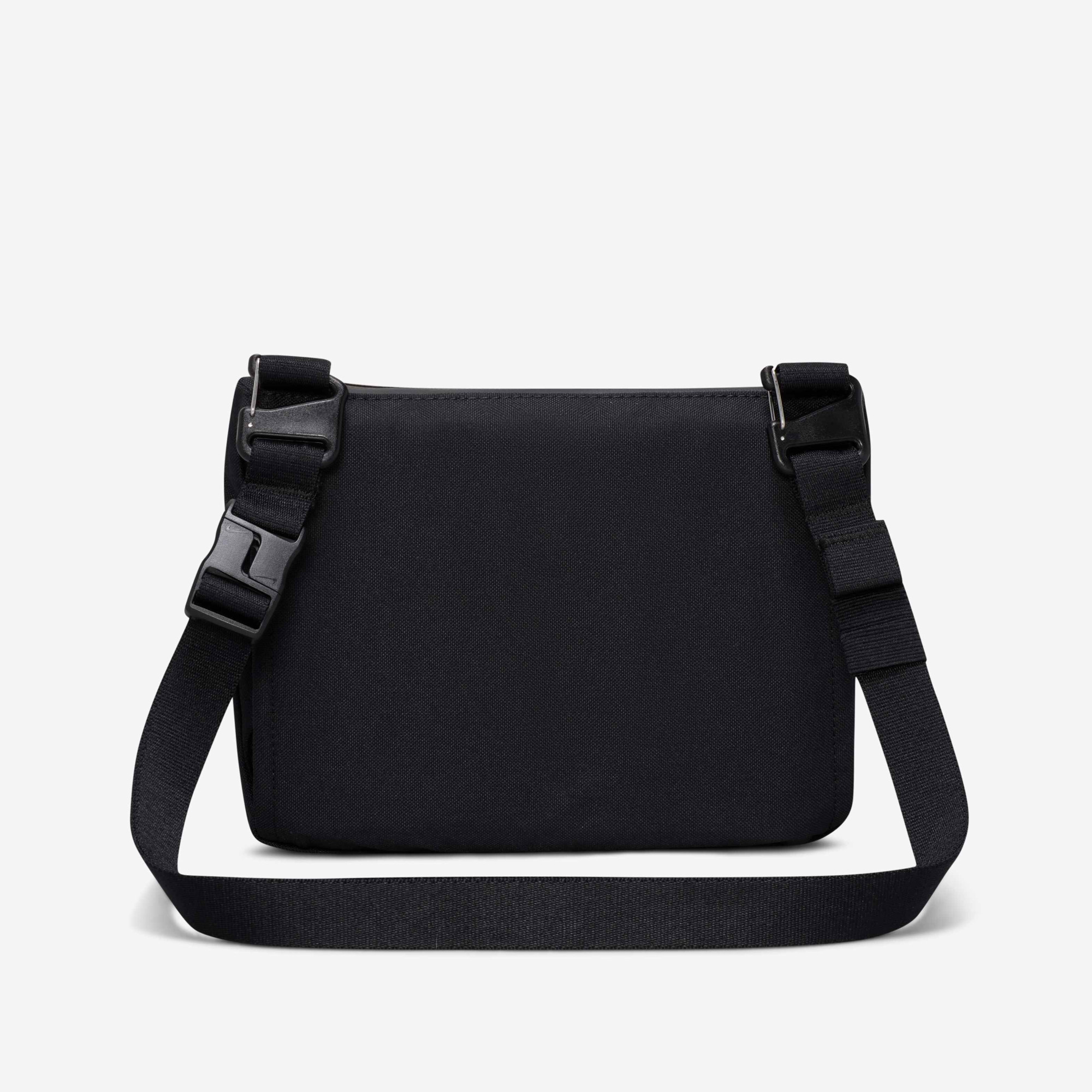 Сумка Nike ACG DAYMAX CROSSBODY HJ8180-010