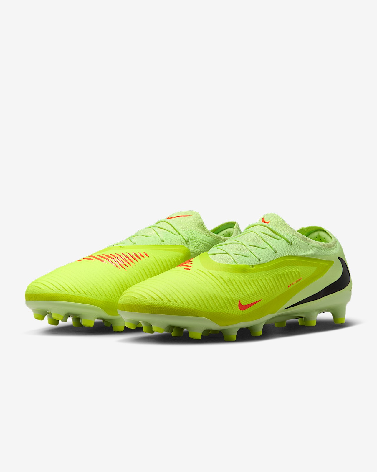 Бутси Nike PHANTOM 6 LOW PRO AG-PRO HQ2317-800