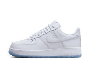 Кросівки Nike AIR FORCE 1 07 FV0383-100