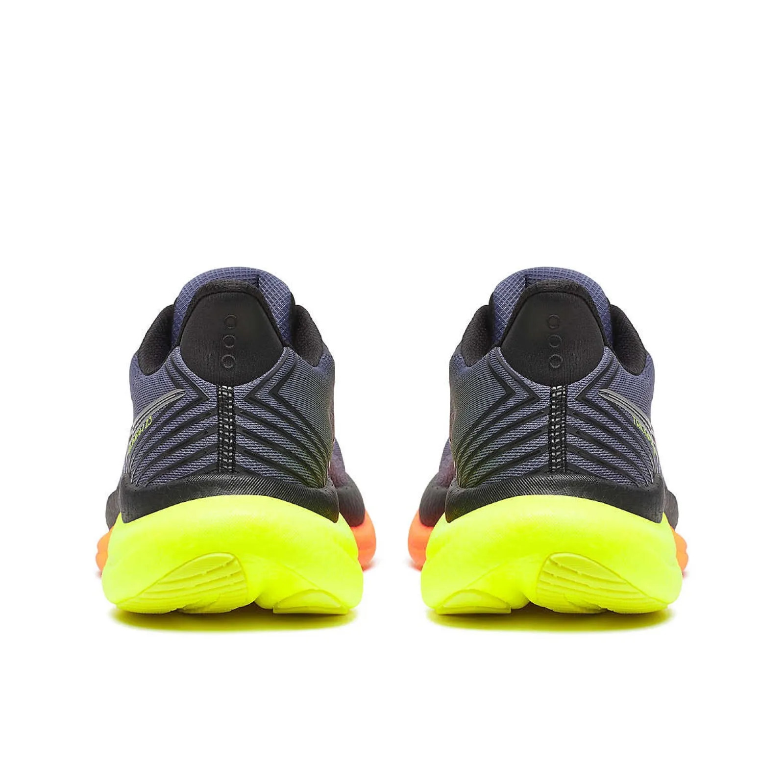 Кросівки для бігу Saucony TRIUMPH 23 S21023-99