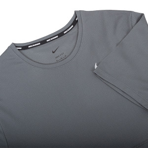Футболка тренувальна Nike M NK DF RUN TOP SS CJ5332-070