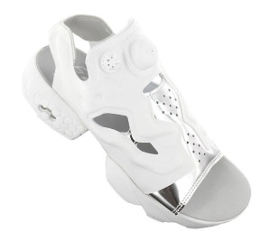 Сандалі Reebok Wmns Instapump Fury Sandal Mag BD3186