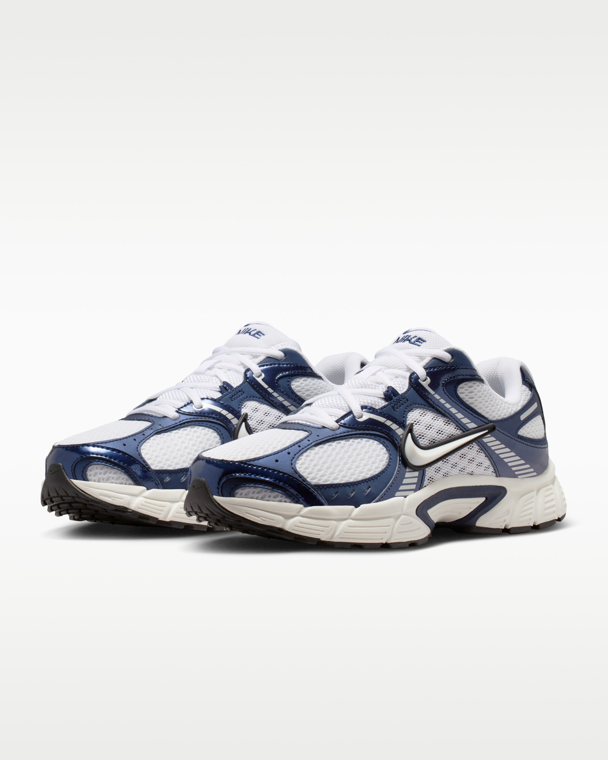 Кросівки Nike V5 RNR HJ5228-109