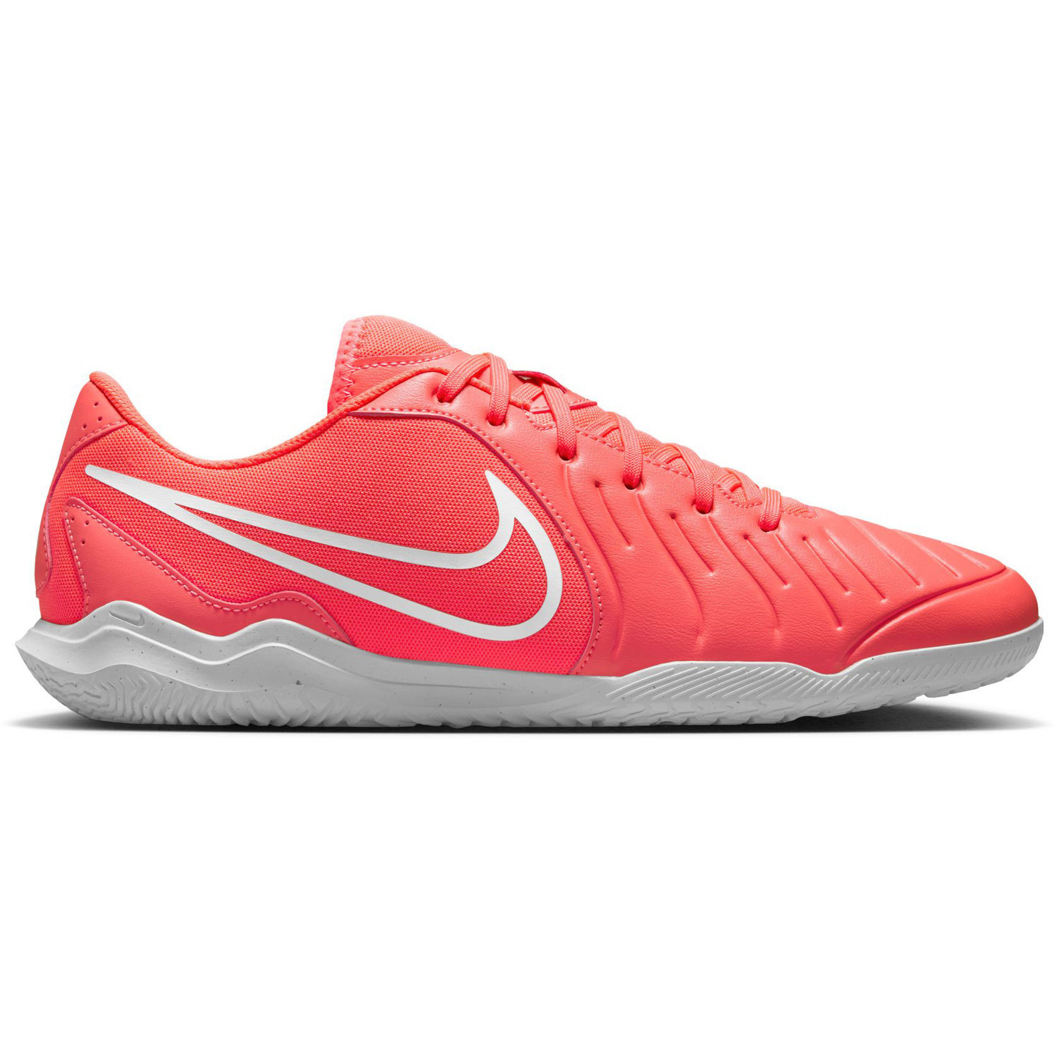 Бутси Nike LEGEND 10 CLUB IC DV4343-800